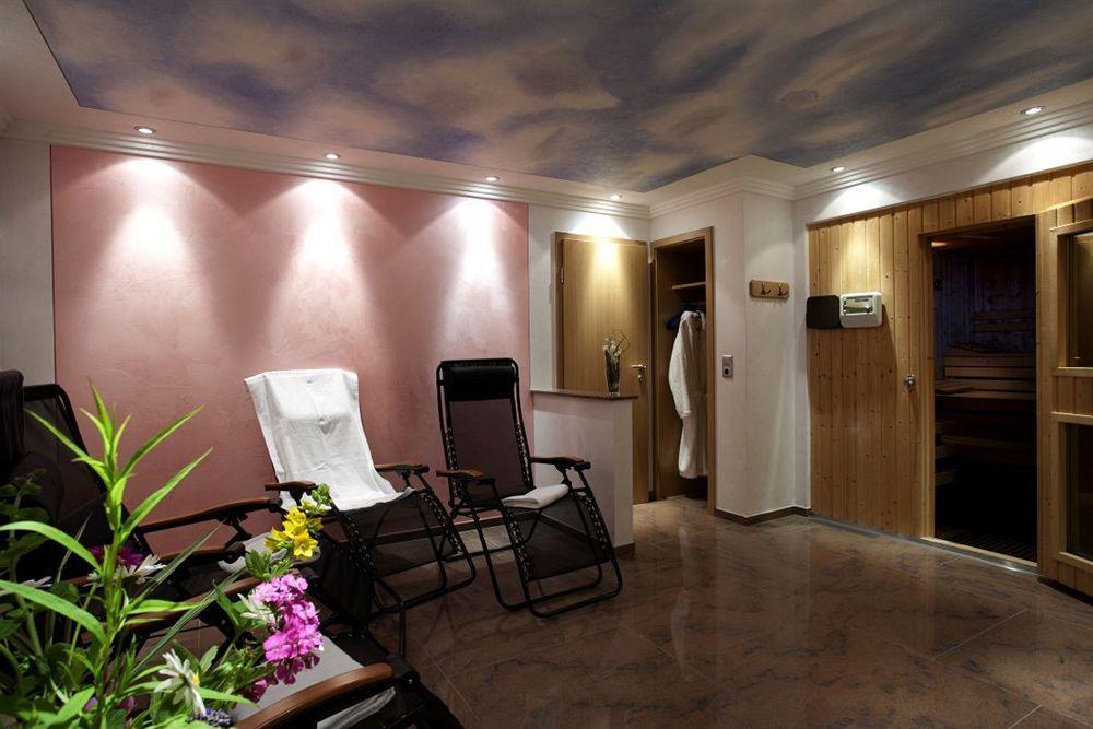 Reuler Hotel St Hubert מראה חיצוני תמונה
