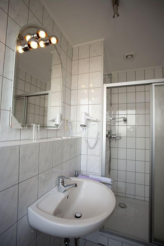 Reuler Hotel St Hubert מראה חיצוני תמונה