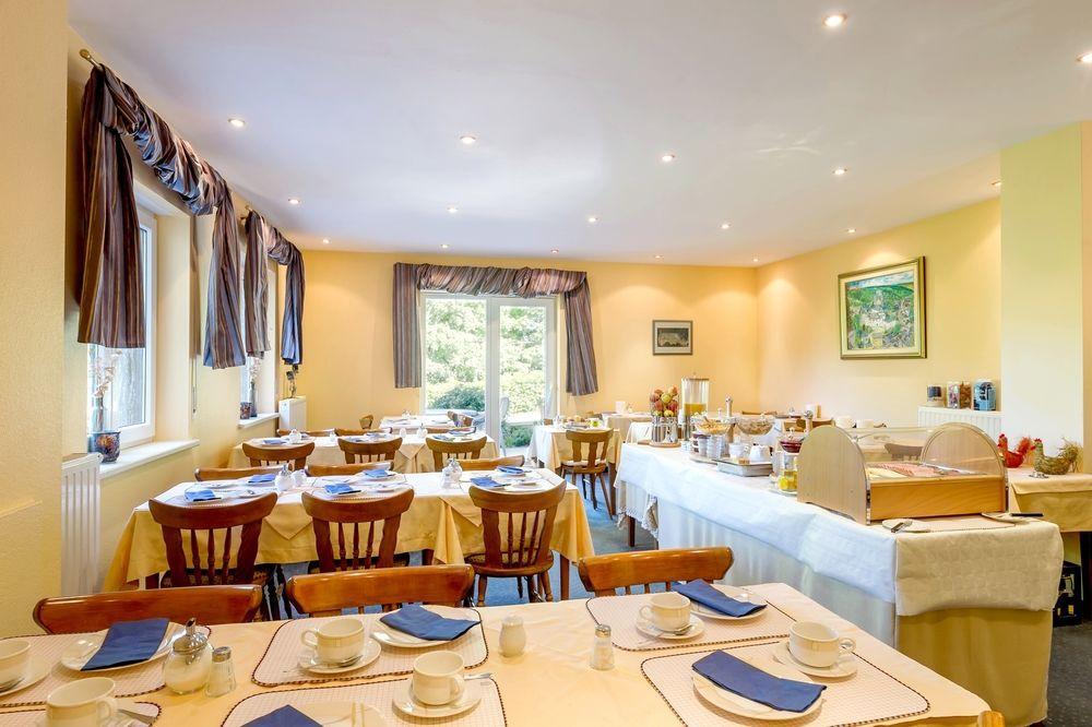 Reuler Hotel St Hubert מראה חיצוני תמונה